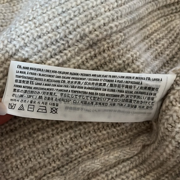 Abercrombie & Fitch Open Front Cream Sweater Cardigan - Picture 9 of 12